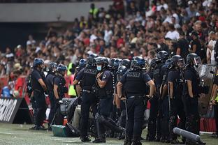 这中场的稳，是球队的命（稳住中场，稳住全队）