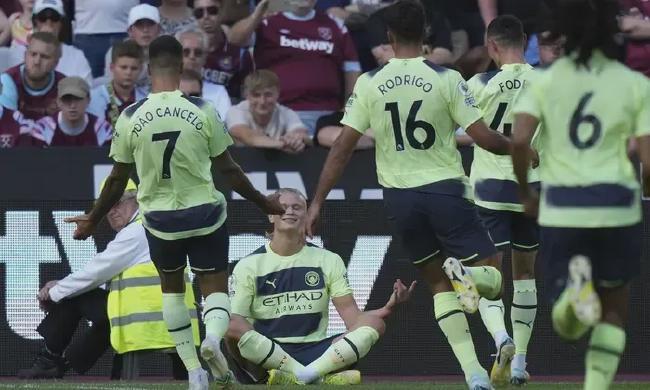 阿坎吉：为球队服务最重要；最想要队友的能力？泽林斯基的技术（阿坎吉：团队至上；最想拥有的队友能力是泽林斯基的技术）