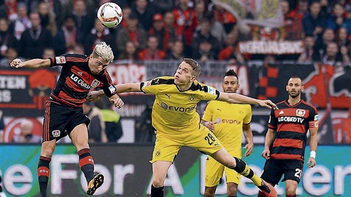 王晓龙：在西班牙踢球竞争很大，缺乏学习和社交能力会很困难（王晓龙：西班牙赛场竞争激烈，学习与社交欠缺将难以立足）