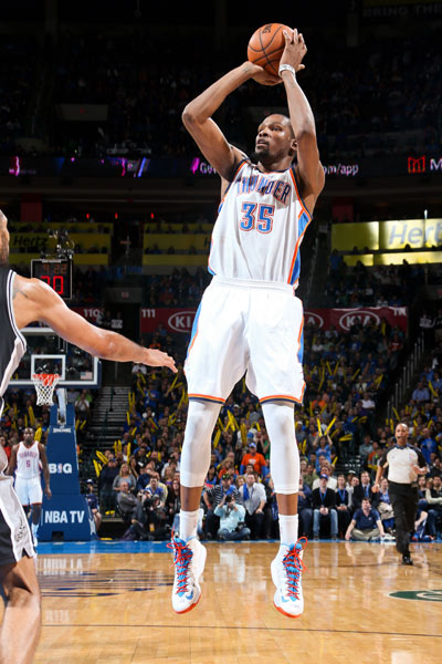 2球3助攻闪耀全场，奥利塞当选拜仁6-2弗赖堡最佳球员（梅开二度三送助攻，奥利塞荣膺拜仁6-2弗赖堡全场最佳）