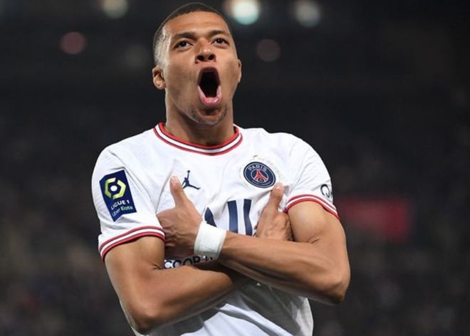 记者：弗里克或不会执教太久；亚马尔会希望看到每年都更好的巴萨（记者称弗里克或难久任；亚马尔盼巴萨年年进步）