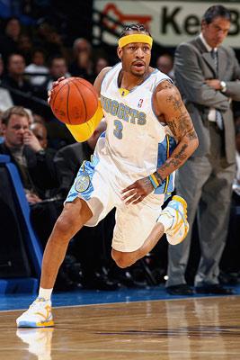 国米10人出战国际比赛日合计出场1083分钟，米兰11人979分钟（国际比赛日：国米10将合计出场1083分钟，米兰11将共计979分钟）