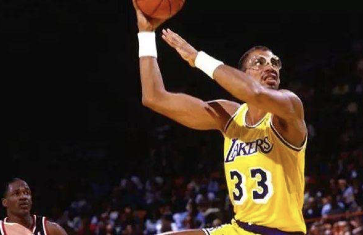 TA：亚足联提出的附加条件让米兰vs科莫的意甲海外赛推进受阻（TA：亚足联追加条件掣肘，米兰vs科莫意甲海外赛推进受阻）