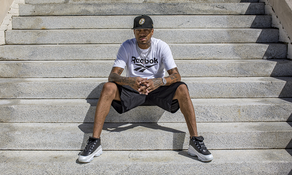 都体：尤文对洛博特卡感兴趣，但他更愿意接受来自国外的报价（都体：尤文相中洛博特卡，球员更倾向接受海外报价）