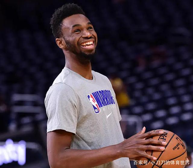 NBA：湖人险胜火箭 詹姆斯砍下38分（詹姆斯轰38分助湖人险胜火箭）