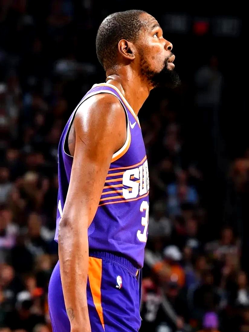 CBA季后赛前瞻：广东男篮力争三连冠,（CBA季后赛展望：广东队剑指三连冠）