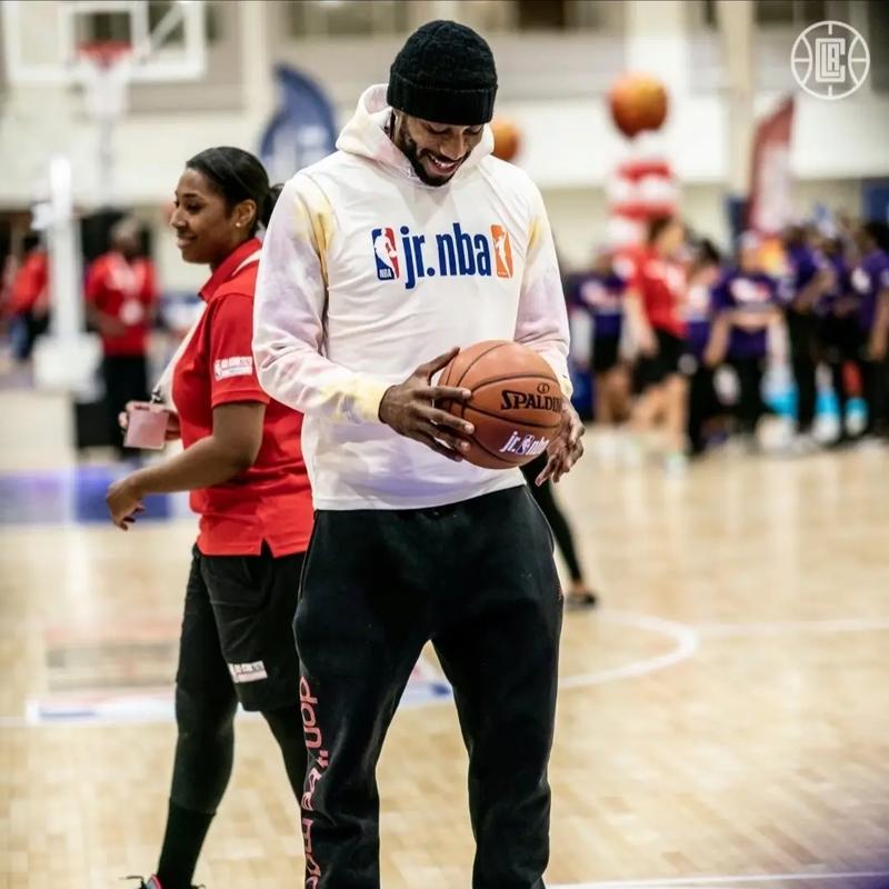 塞尔塔对阵皇马的第一个进球，很潇洒的射门方式（塞尔塔战皇马首球，潇洒一击破门）