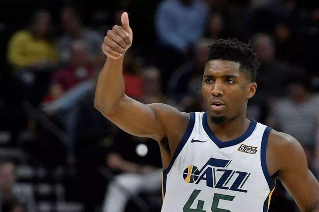 马卡：赫塔费计划冬窗租借中锋，有意于纳尔与贡萨洛-加西亚（马卡报：赫塔费冬窗拟租中锋，目标瞄准于纳尔与贡萨洛-加西亚）