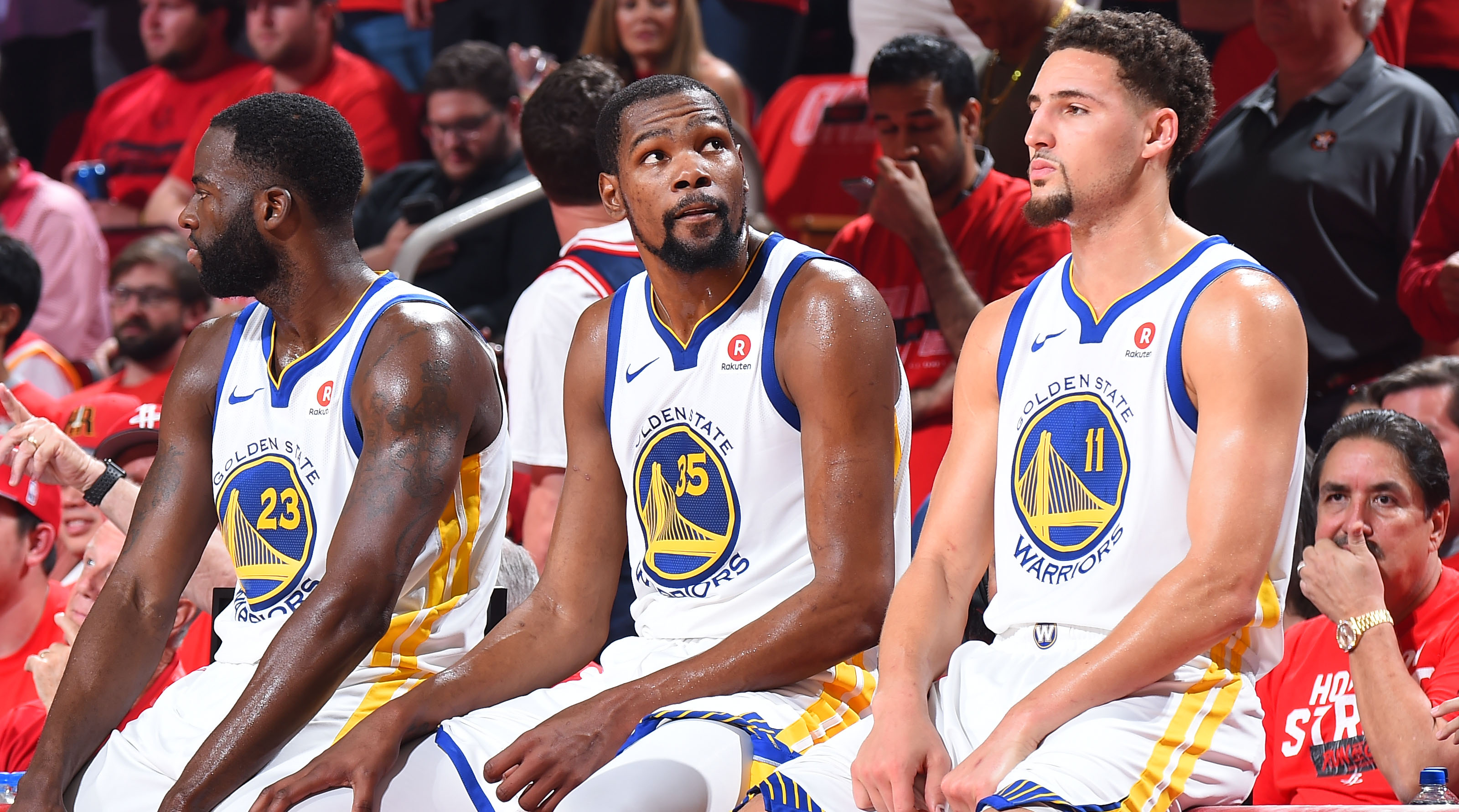 16岁的天空：多特蒙德超新星阿尔伯特本轮青年欧冠集锦（16岁天才闪耀：多特蒙德新星阿尔伯特青年欧冠本轮集锦）